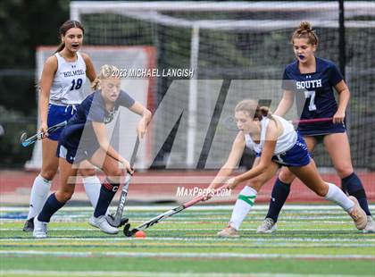 Thumbnail 2 in Middletown South @ Holmdel photogallery.