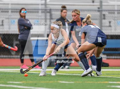 Thumbnail 3 in Middletown South @ Holmdel photogallery.
