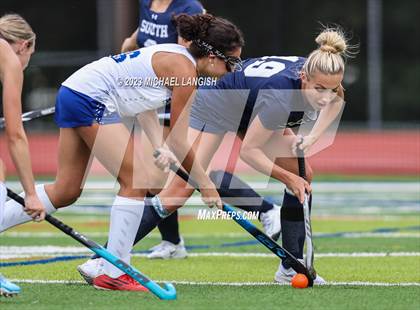 Thumbnail 1 in Middletown South @ Holmdel photogallery.