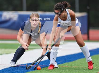 Thumbnail 1 in Middletown South @ Holmdel photogallery.