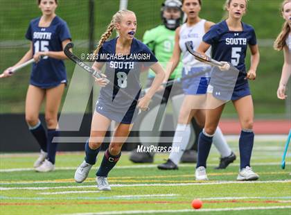 Thumbnail 2 in Middletown South @ Holmdel photogallery.