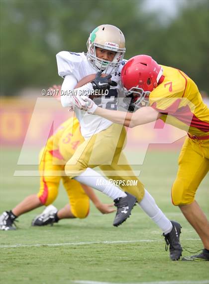 Thumbnail 3 in Yuma Catholic @ Seton Catholic photogallery.