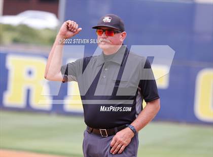 Thumbnail 1 in Lincoln vs. Palo Verde Valley (CIF SDS D5 Final) photogallery.