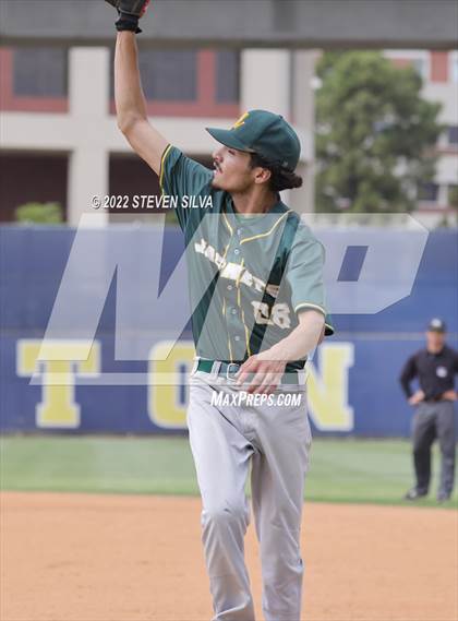 Thumbnail 2 in Lincoln vs. Palo Verde Valley (CIF SDS D5 Final) photogallery.