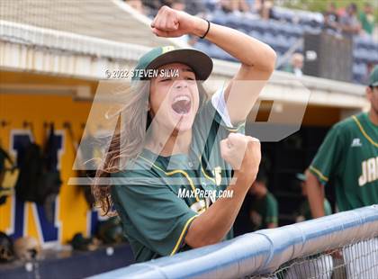 Thumbnail 1 in Lincoln vs. Palo Verde Valley (CIF SDS D5 Final) photogallery.