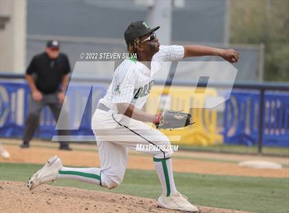Thumbnail 3 in Lincoln vs. Palo Verde Valley (CIF SDS D5 Final) photogallery.