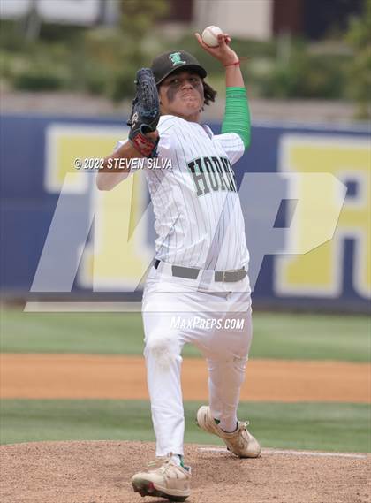 Thumbnail 2 in Lincoln vs. Palo Verde Valley (CIF SDS D5 Final) photogallery.