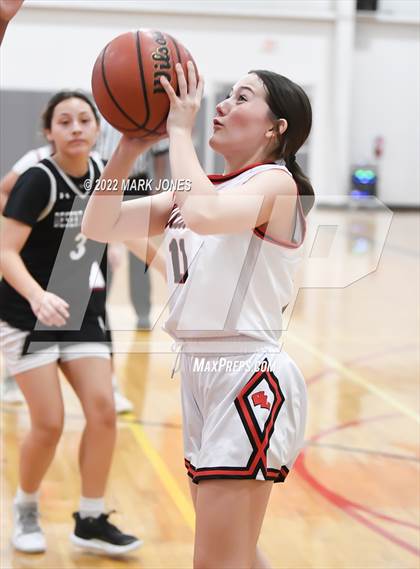 Thumbnail 3 in Desert Heights Prep @ Valley Lutheran photogallery.