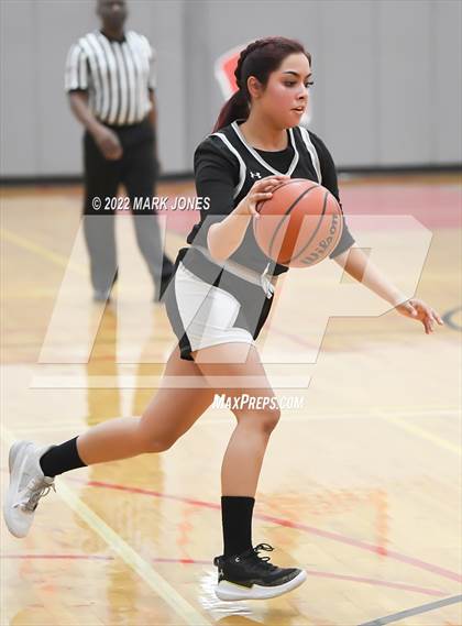 Thumbnail 3 in Desert Heights Prep @ Valley Lutheran photogallery.