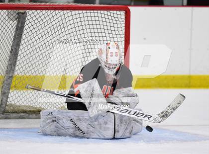 Thumbnail 3 in Watertown/Pomperaug @ North Haven (SCC D2 Qtr Final) photogallery.