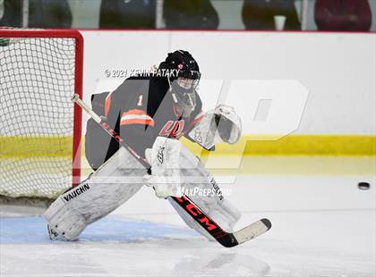 Thumbnail 2 in Watertown/Pomperaug @ North Haven (SCC D2 Qtr Final) photogallery.