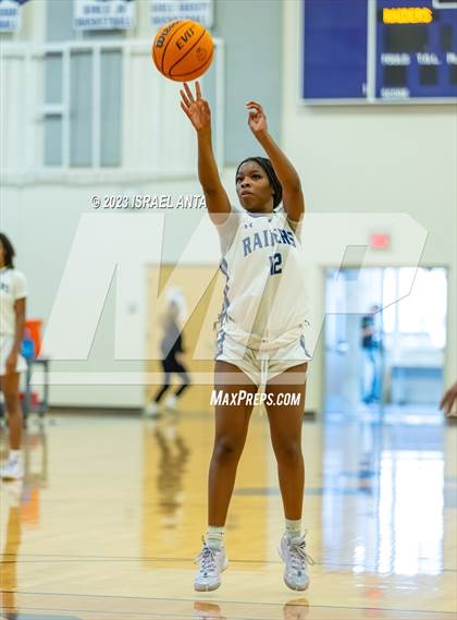 Thumbnail 1 in Wylie East vs. Cedar Ridge (I45 Showdown) photogallery.