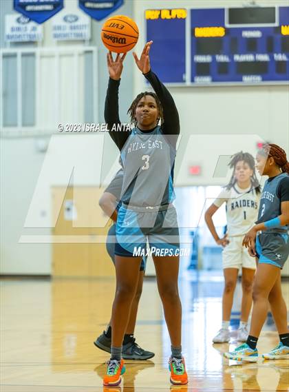 Thumbnail 3 in Wylie East vs. Cedar Ridge (I45 Showdown) photogallery.