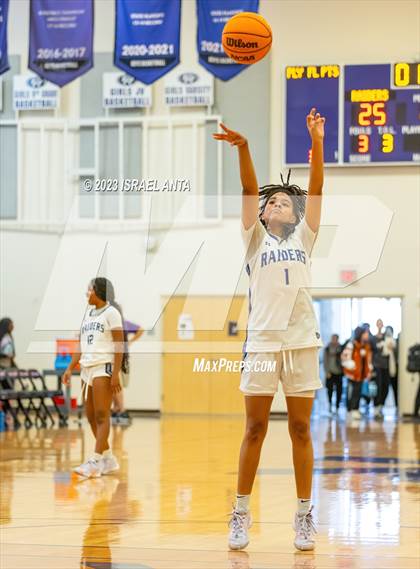 Thumbnail 3 in Wylie East vs. Cedar Ridge (I45 Showdown) photogallery.