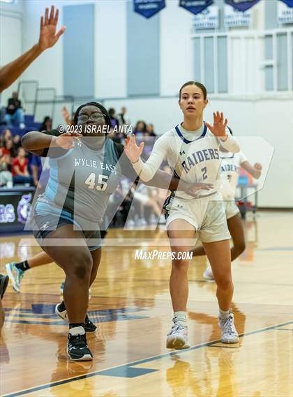 Thumbnail 1 in Wylie East vs. Cedar Ridge (I45 Showdown) photogallery.