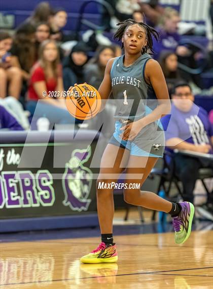 Thumbnail 1 in Wylie East vs. Cedar Ridge (I45 Showdown) photogallery.