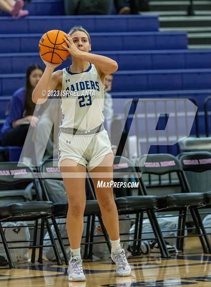 Thumbnail 1 in Wylie East vs. Cedar Ridge (I45 Showdown) photogallery.