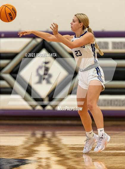 Thumbnail 1 in Wylie East vs. Cedar Ridge (I45 Showdown) photogallery.