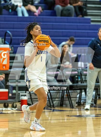 Thumbnail 3 in Wylie East vs. Cedar Ridge (I45 Showdown) photogallery.