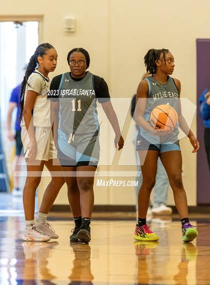 Thumbnail 3 in Wylie East vs. Cedar Ridge (I45 Showdown) photogallery.