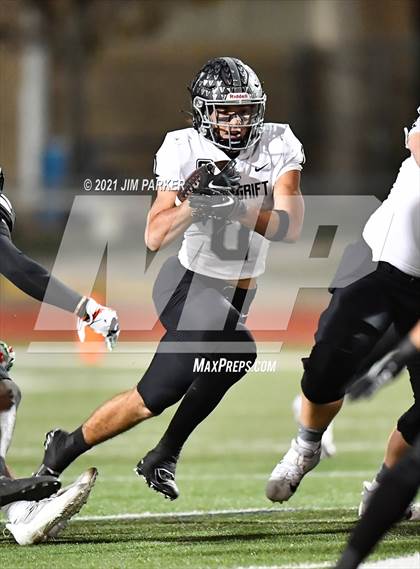Thumbnail 1 in Vandegrift vs. Steele (UIL 6A D2 Area Playoff) photogallery.