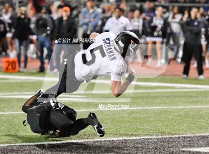Thumbnail 1 in Vandegrift vs. Steele (UIL 6A D2 Area Playoff) photogallery.