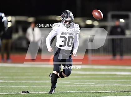 Thumbnail 1 in Vandegrift vs. Steele (UIL 6A D2 Area Playoff) photogallery.