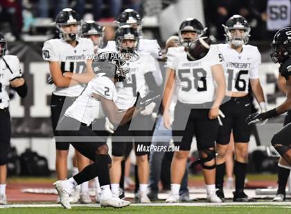 Thumbnail 2 in Vandegrift vs. Steele (UIL 6A D2 Area Playoff) photogallery.