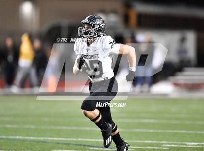 Thumbnail 2 in Vandegrift vs. Steele (UIL 6A D2 Area Playoff) photogallery.
