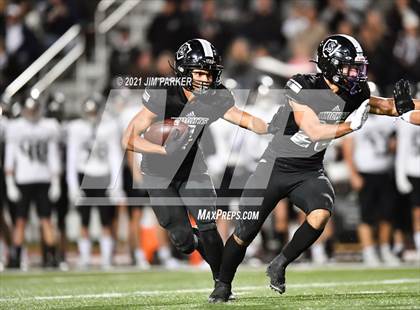 Thumbnail 2 in Vandegrift vs. Steele (UIL 6A D2 Area Playoff) photogallery.