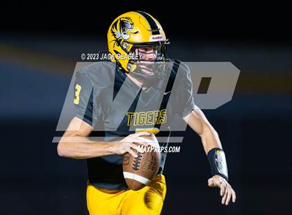 Thumbnail 2 in McClintock @ Gilbert photogallery.
