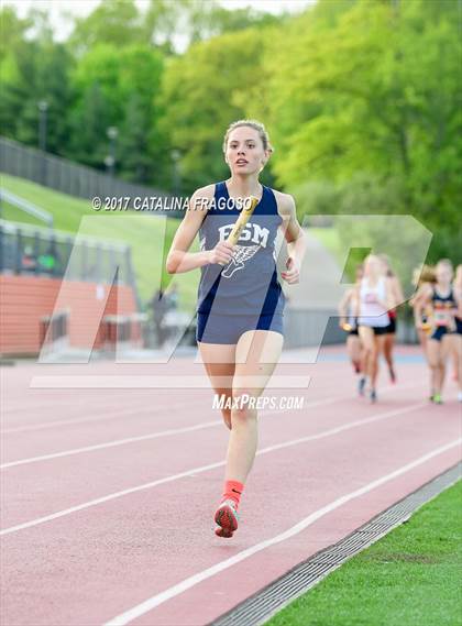 Thumbnail 2 in 50th Annual Loucks Games (Women's Distance Medley Open) photogallery.