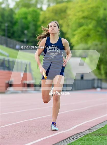Thumbnail 3 in 50th Annual Loucks Games (Women's Distance Medley Open) photogallery.