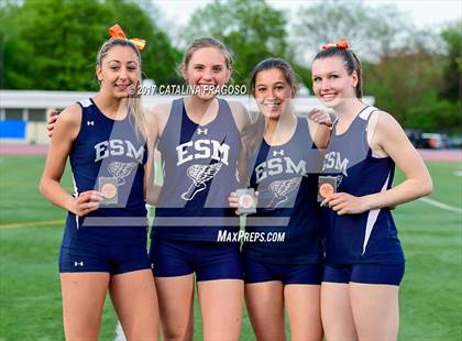 Thumbnail 3 in 50th Annual Loucks Games (Women's Distance Medley Open) photogallery.