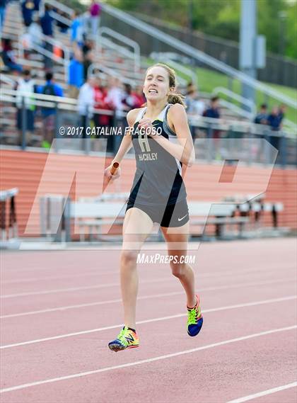 Thumbnail 2 in 50th Annual Loucks Games (Women's Distance Medley Open) photogallery.