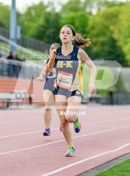 Thumbnail 1 in 50th Annual Loucks Games (Women's Distance Medley Open) photogallery.