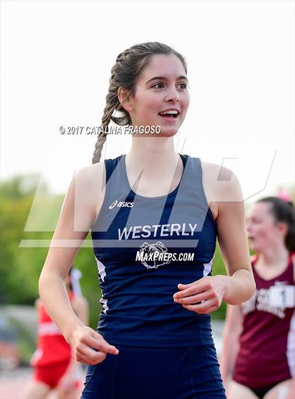 Thumbnail 3 in 50th Annual Loucks Games (Women's Distance Medley Open) photogallery.