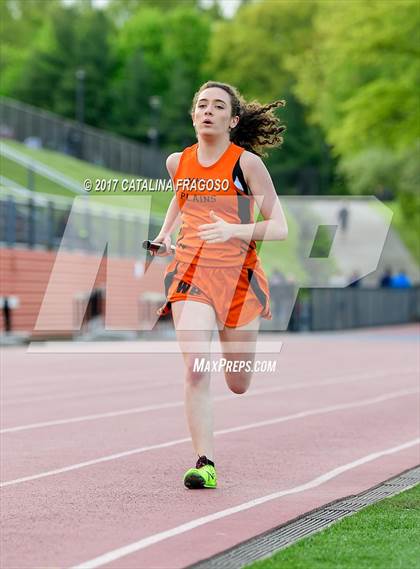 Thumbnail 3 in 50th Annual Loucks Games (Women's Distance Medley Open) photogallery.
