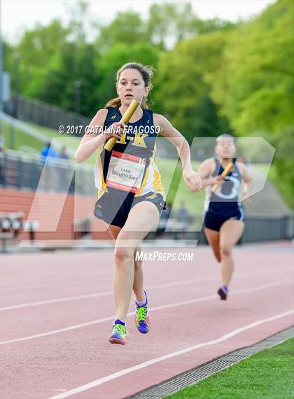 Thumbnail 1 in 50th Annual Loucks Games (Women's Distance Medley Open) photogallery.