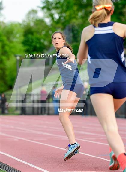 Thumbnail 2 in 50th Annual Loucks Games (Women's Distance Medley Open) photogallery.