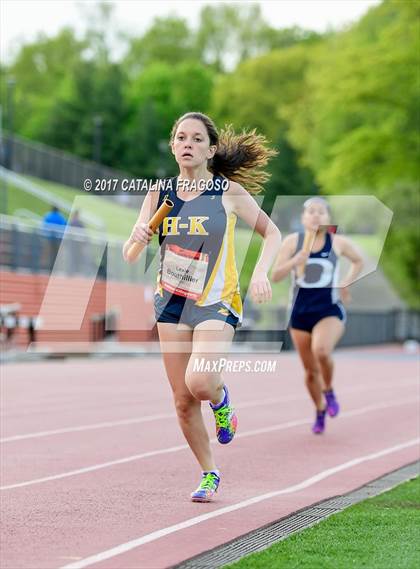 Thumbnail 3 in 50th Annual Loucks Games (Women's Distance Medley Open) photogallery.