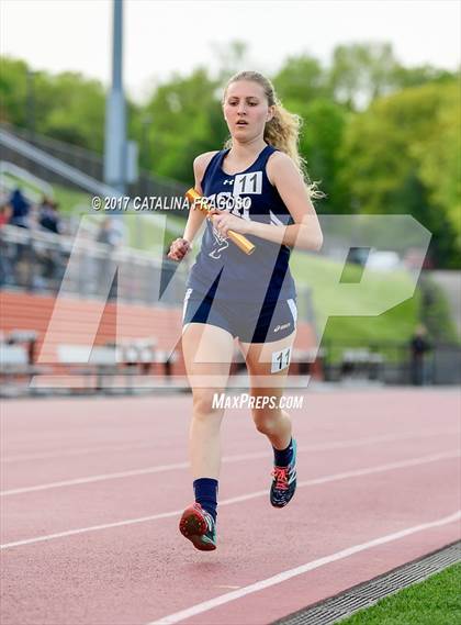 Thumbnail 3 in 50th Annual Loucks Games (Women's Distance Medley Open) photogallery.