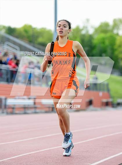 Thumbnail 2 in 50th Annual Loucks Games (Women's Distance Medley Open) photogallery.