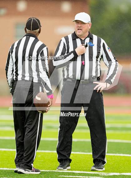 Thumbnail 3 in Butler @ Laney photogallery.