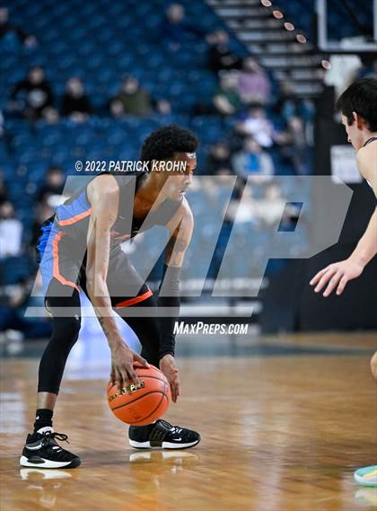 Thumbnail 3 in Rainier Beach vs. Mt. Spokane (WIAA 3A Round 3 State Playoff) photogallery.