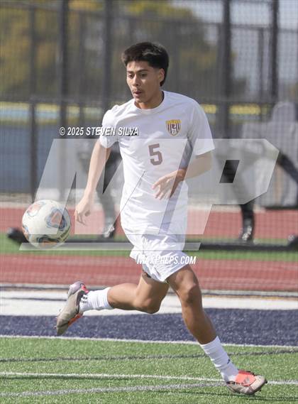 Thumbnail 3 in Calexico vs. Point Loma (CIF SDS Division 1 Final) photogallery.