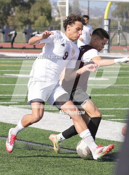 Thumbnail 3 in Calexico vs. Point Loma (CIF SDS Division 1 Final) photogallery.