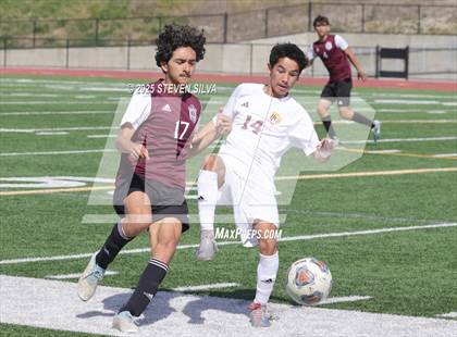 Thumbnail 3 in Calexico vs. Point Loma (CIF SDS Division 1 Final) photogallery.