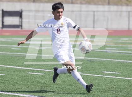 Thumbnail 3 in Calexico vs. Point Loma (CIF SDS Division 1 Final) photogallery.