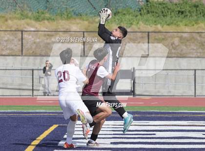 Thumbnail 2 in Calexico vs. Point Loma (CIF SDS Division 1 Final) photogallery.